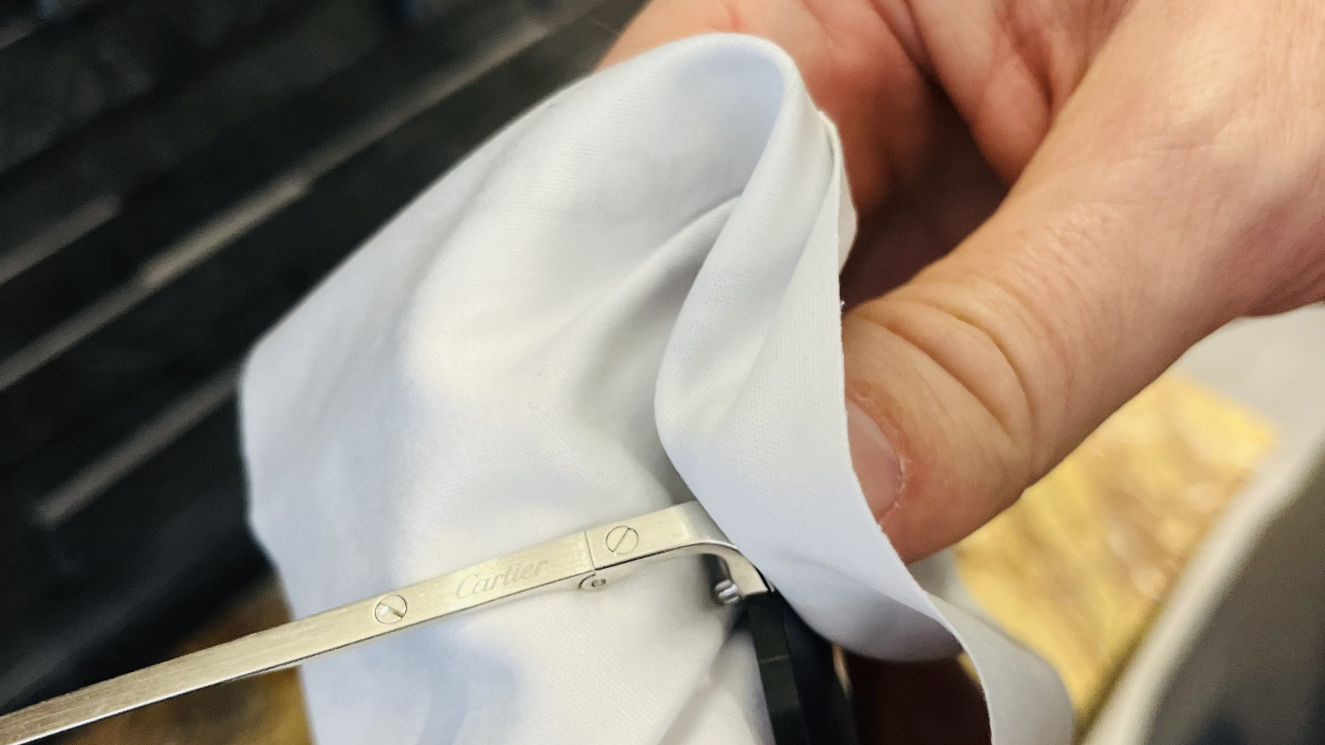 entretien de vos lunettes de marque